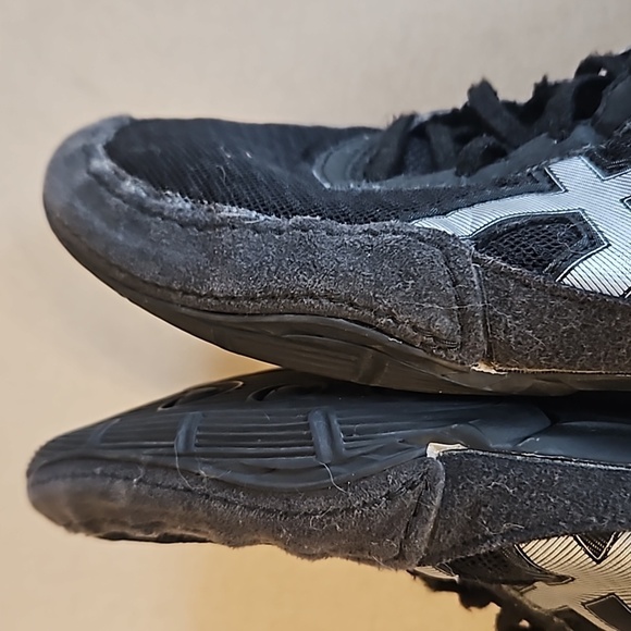Asics wrestling shoes - Picture 14 of 16